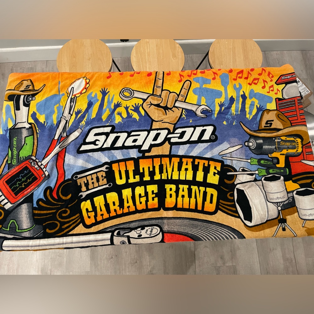 Limited Edition 2018 Snap-on The Ultimate Garage Band Towel - Multi Color